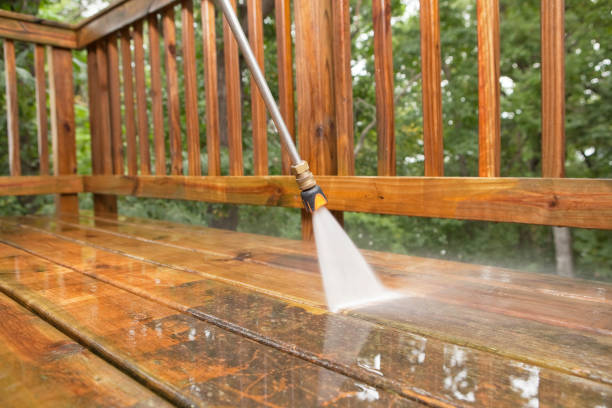 Fence Pressure Washing in Odessa, MO